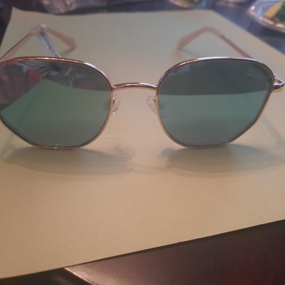 QUAY AUSTRALIA BIG TIME 126 sunglasses - Picture 4 of 7